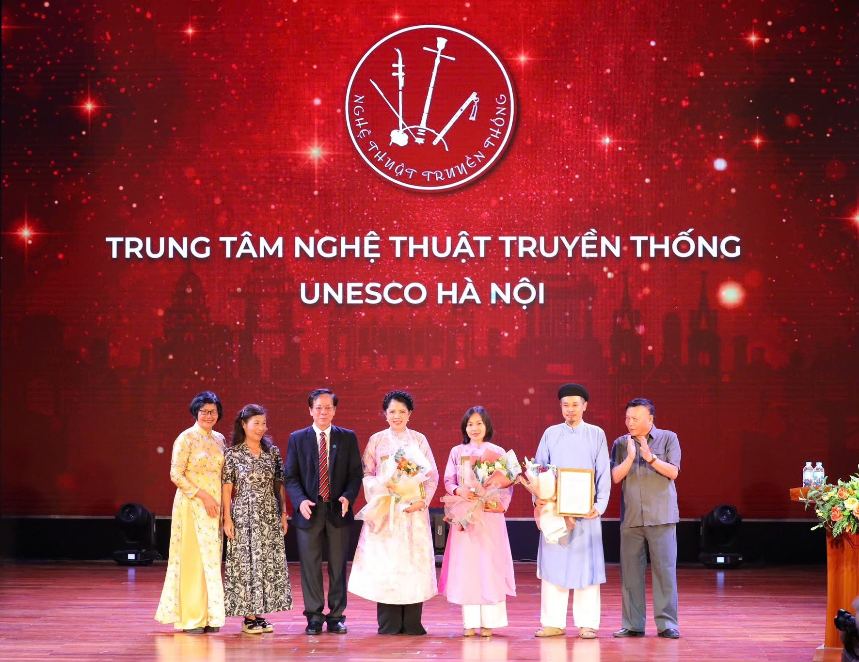 Trung tâm Nghệ thuật truyền thống Unesco Hà Nội