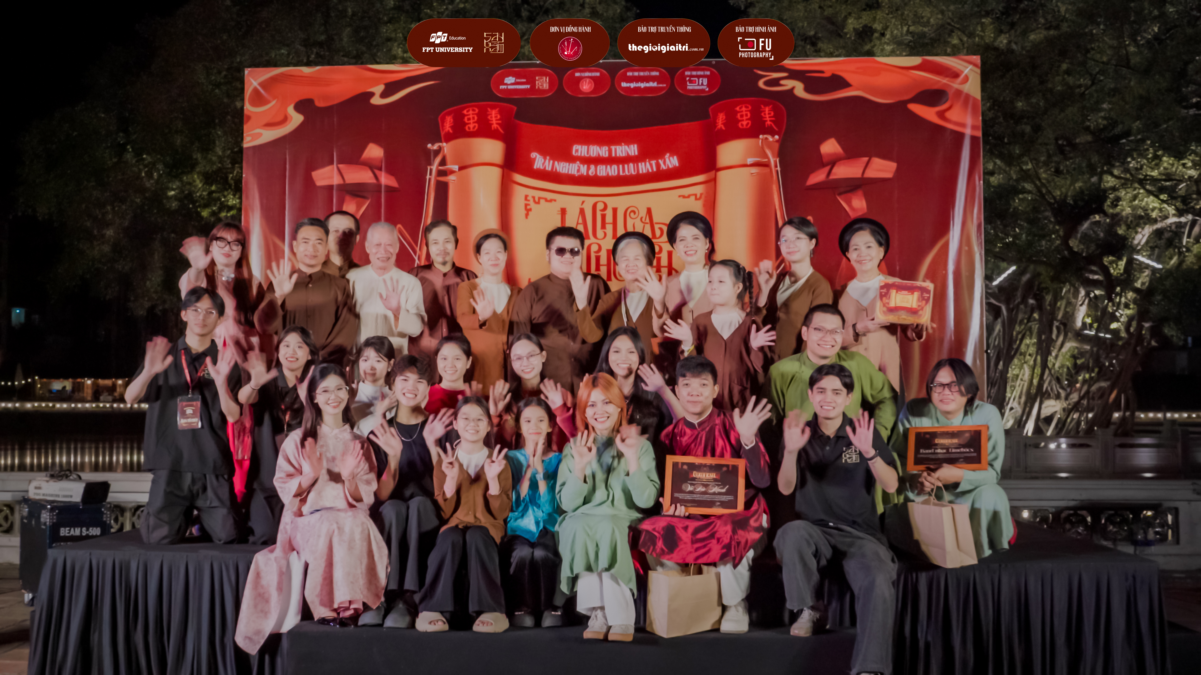 DẤU ẤN "LÁCH CA LÁCH CÁCH": KHI NGƯỜI TRẺ CHỦ ĐỘNG "CHẠM" VÀO DI SẢN